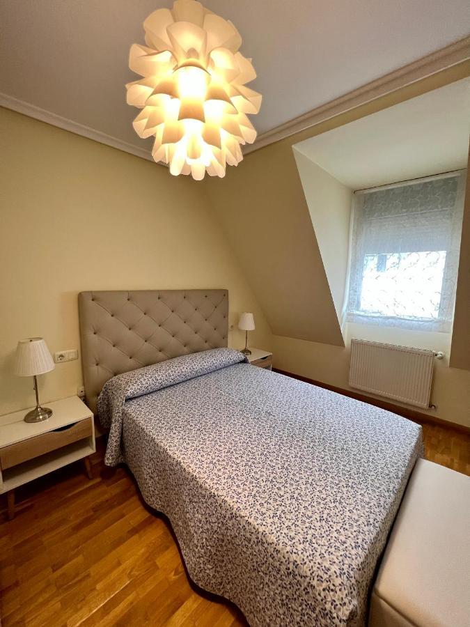 Apartament Oviedo Con Vistas Zewnętrze zdjęcie